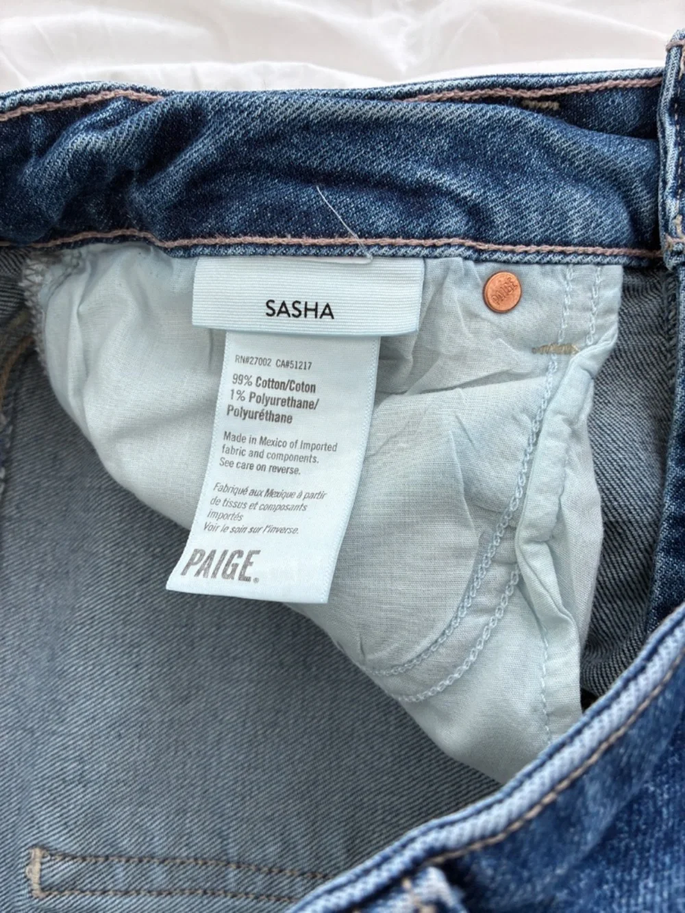 PAIGE Sasha jeans in the Modernism wash Wide Leg sz 29
